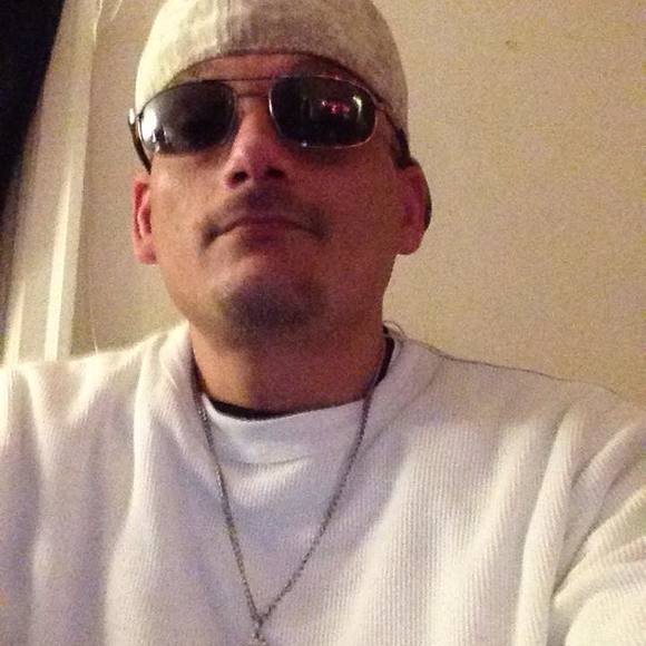 Meet your Posher, Rj - Picture 1 of 1